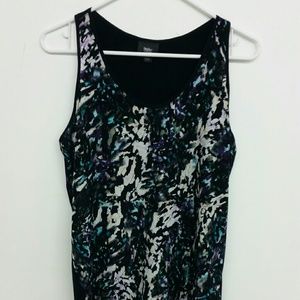 Sleeveless top size small